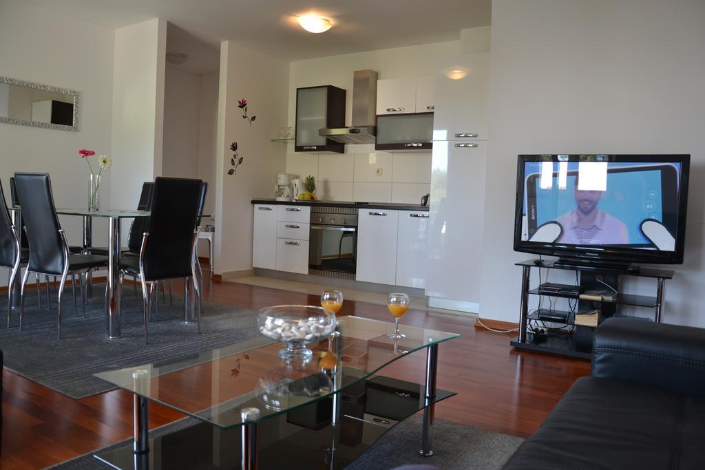 Apartment Gabi Трогір Номер фото